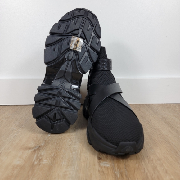 🆕️MICHAEL Michael Kors Nick Strap Bootie Sneaker - Picture 6 of 7